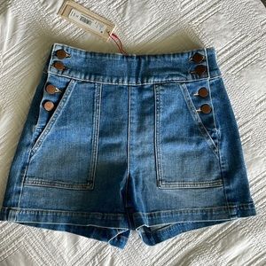 Brand new Alice + Olivia high waisted jean shorts
